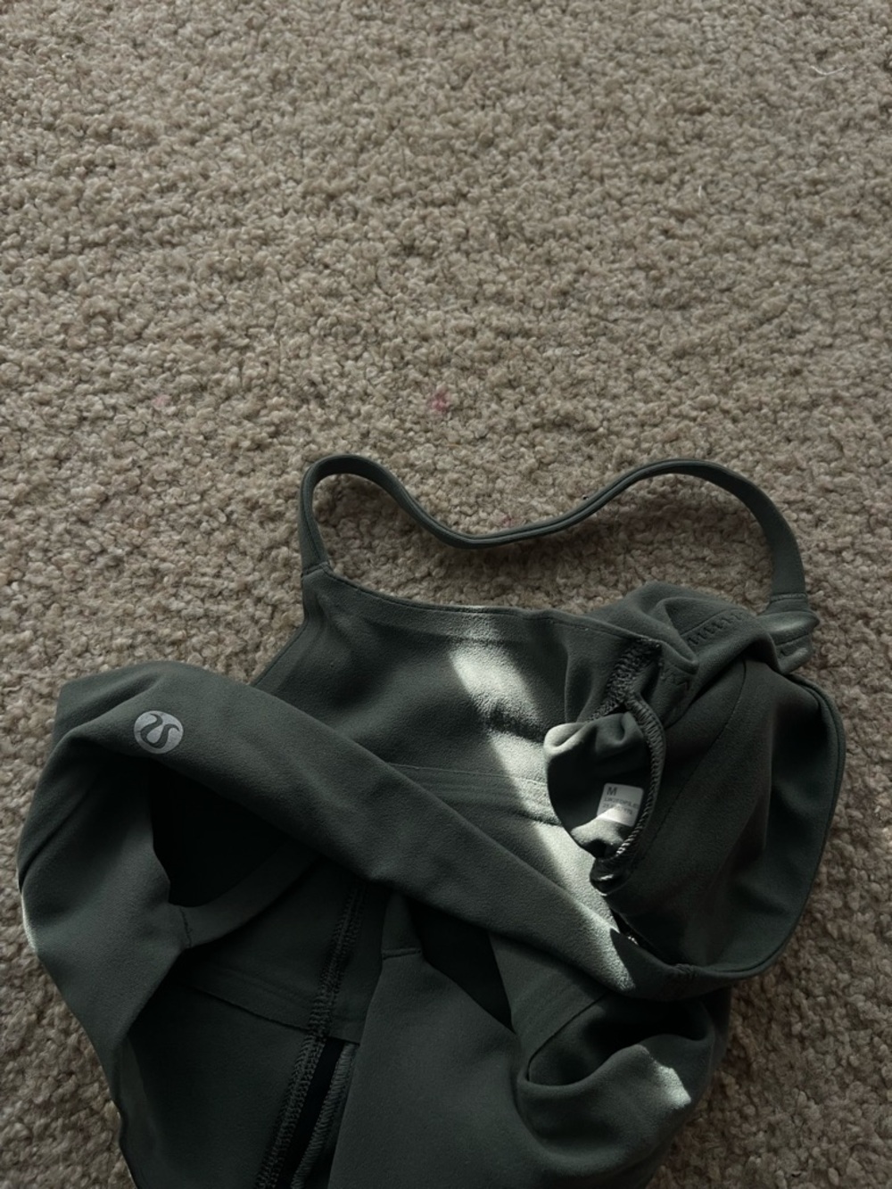 lululemon Focuser Scoop-Neck Bra A/B Cup - Picture 4 of 9